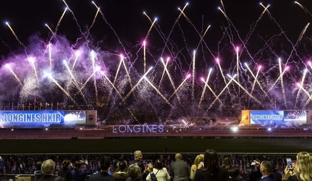 Feast your eyes on a futuristic pyrotechnic display as the sky lights up in celebration to honour this year’s champions. Feast your eyes on a futuristic pyrotechnic display as the sky lights up in celebration to honour this year’s champions.